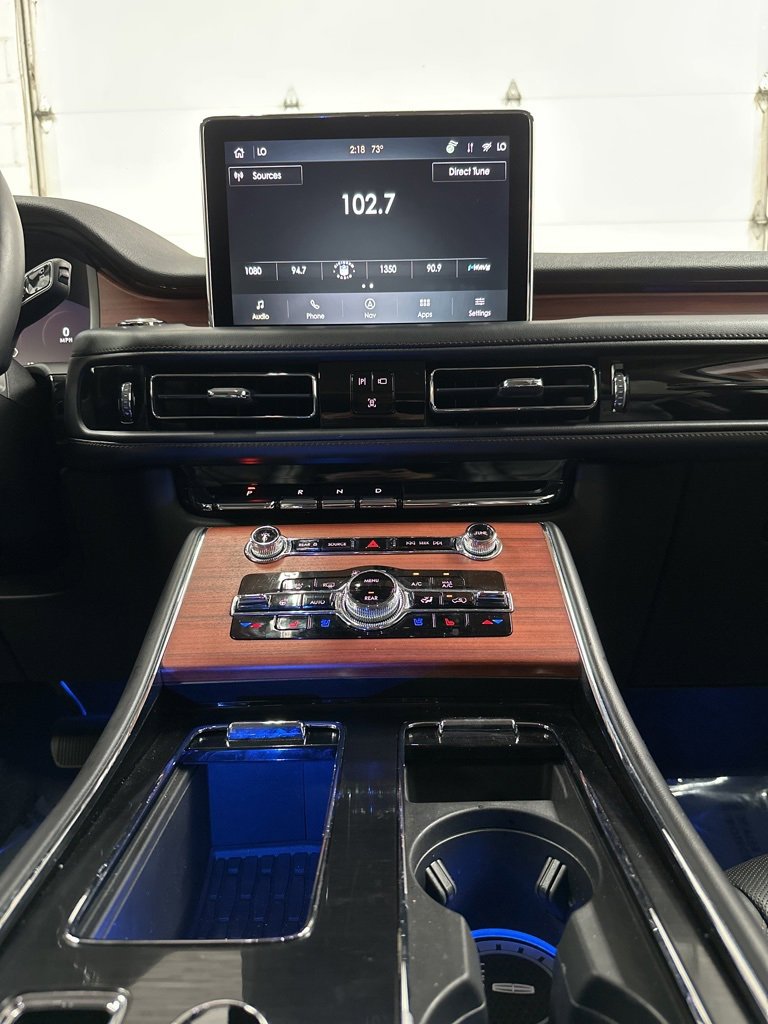 Used 2023 Lincoln Aviator Reserve w/ Equipment Group 201A image 23