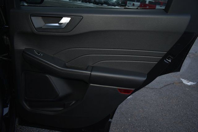 New 2026 Ford Escape ST-Line Select w/ Equipment Group 401A image 38