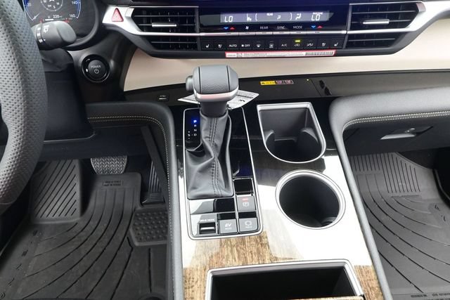 New 2026 Toyota Sienna Limited FWD image 7