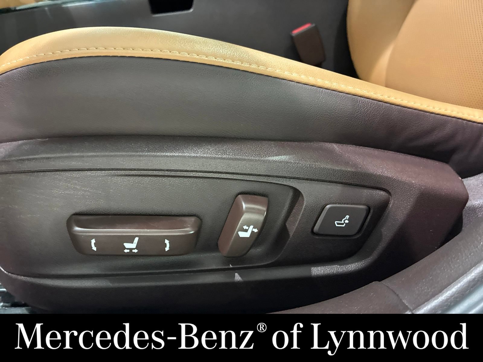 Used 2017 Lexus ES 350 w/ Premium Package FWD image 16