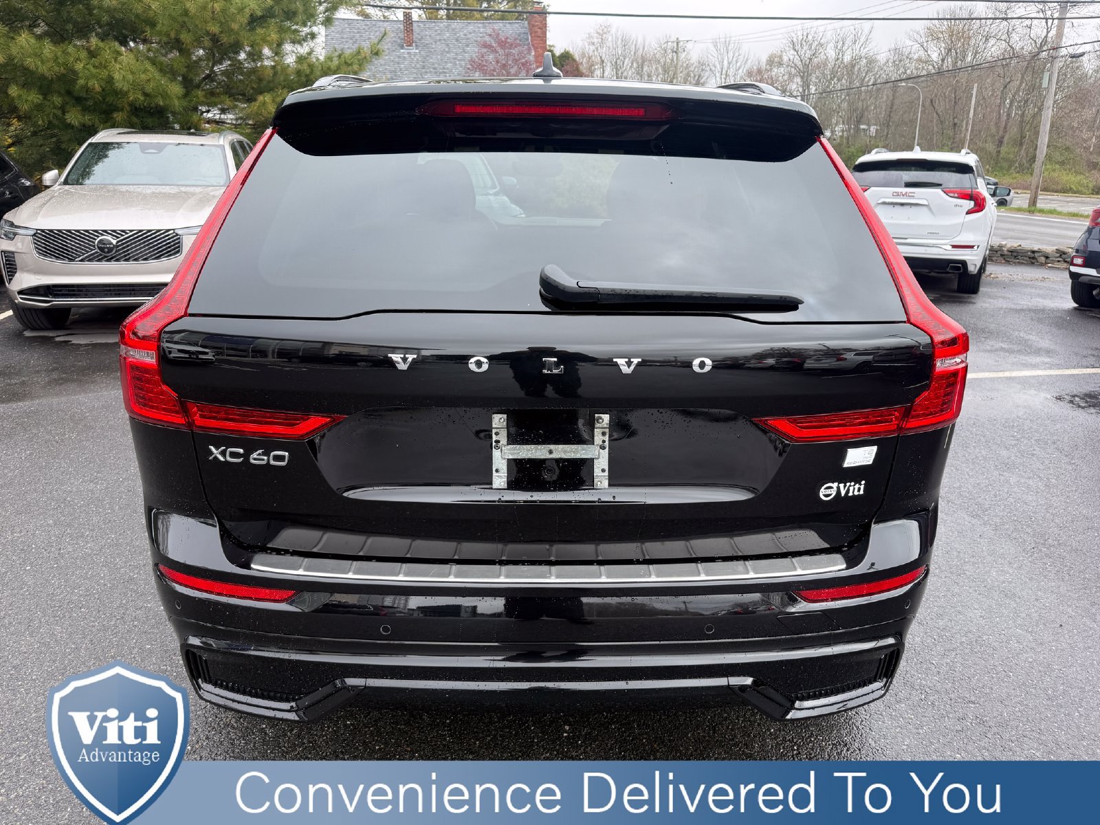 Certified 2024 Volvo XC60 T8 Ultimate AWD/4WD image 7