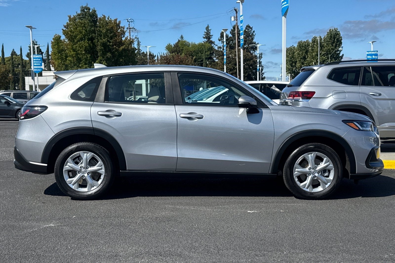 Used 2024 Honda HR-V LX image 8