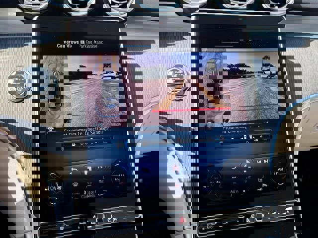 New 2025 Mercedes-Benz C 300 Sedan image 24