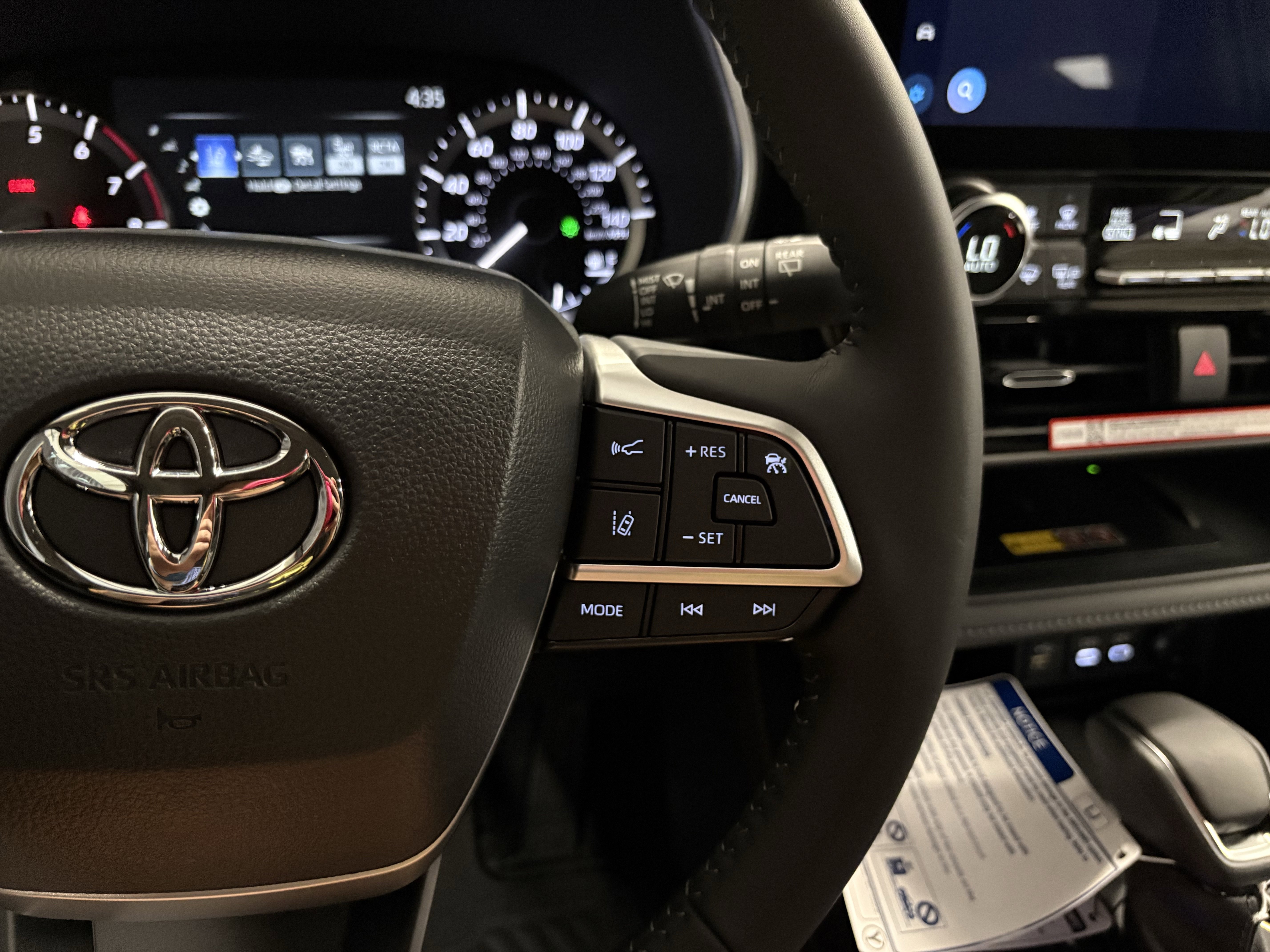 New 2026 Toyota Highlander XLE AWD/4WD image 23