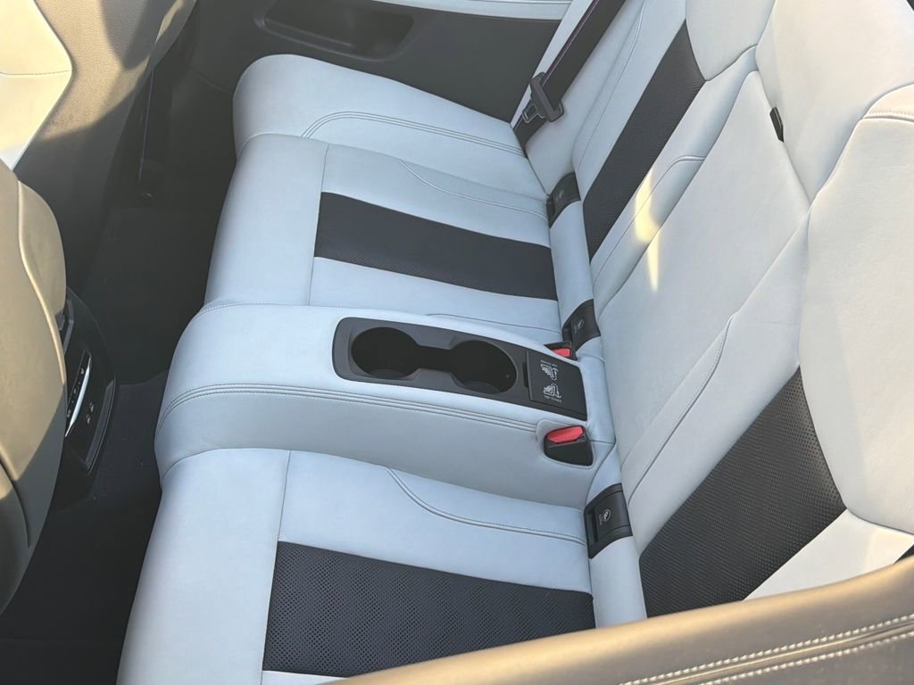 Used 2023 BMW M4 xDrive Competition image 6