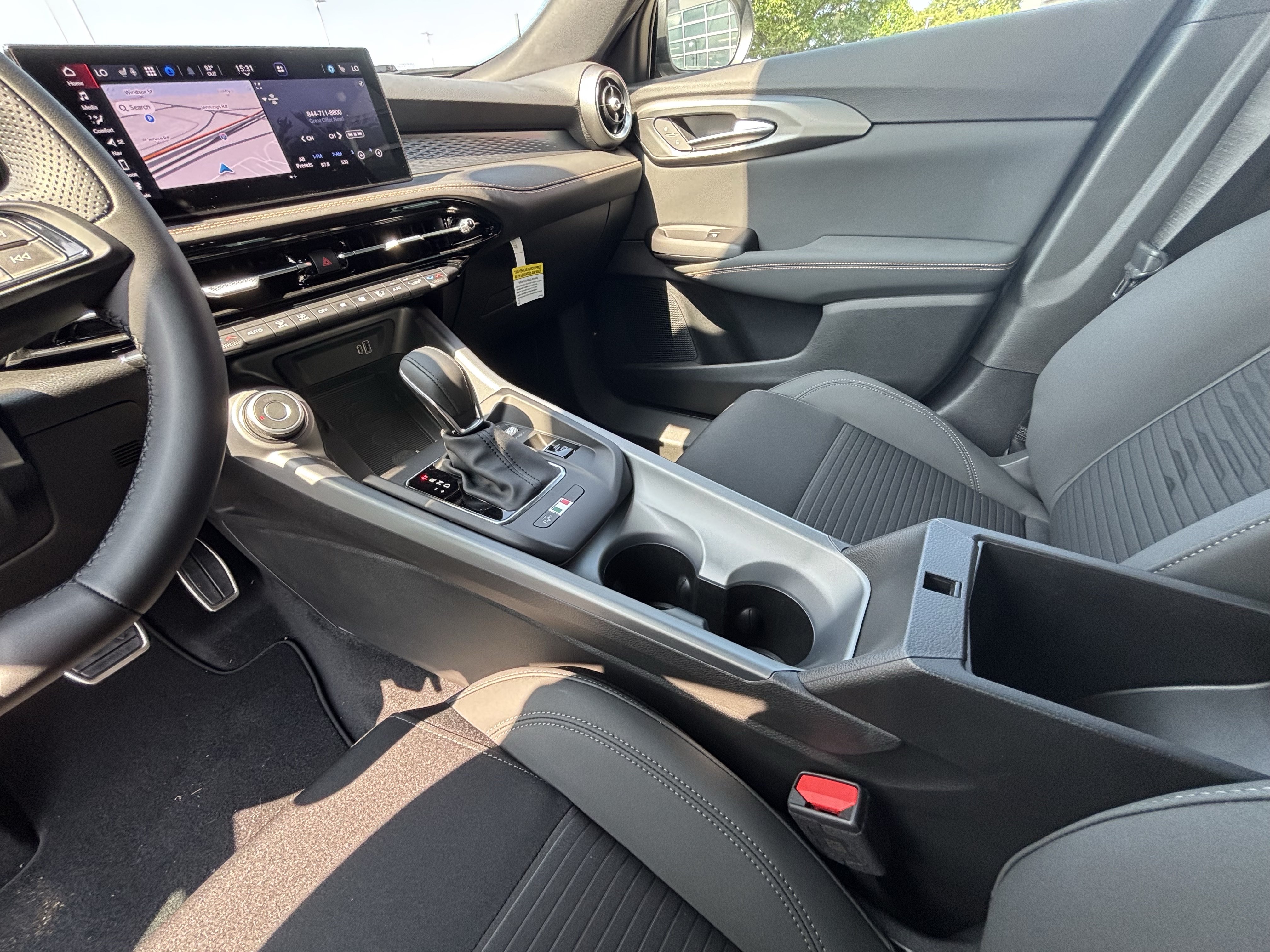 New 2026 Alfa Romeo Tonale AWD/4WD image 22