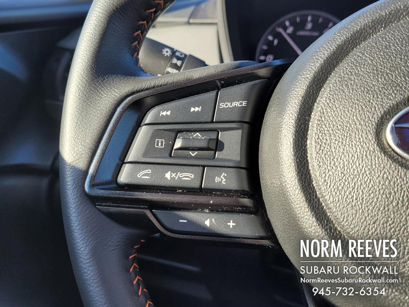 Certified 2024 Subaru Crosstrek 2.5i Limited w/ Crosstrek Mirror Package image 9