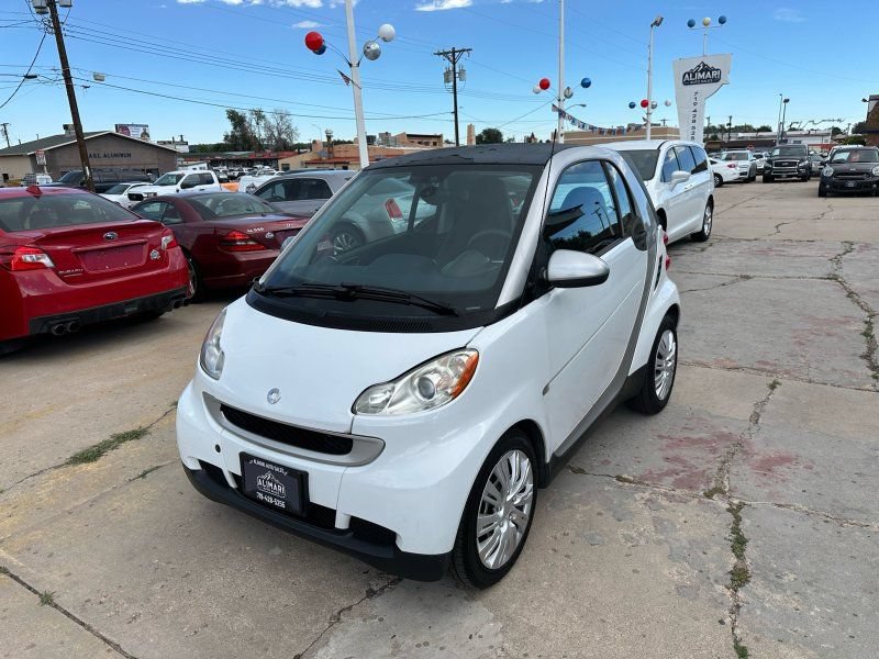Used 2012 smart fortwo pure RWD image 3