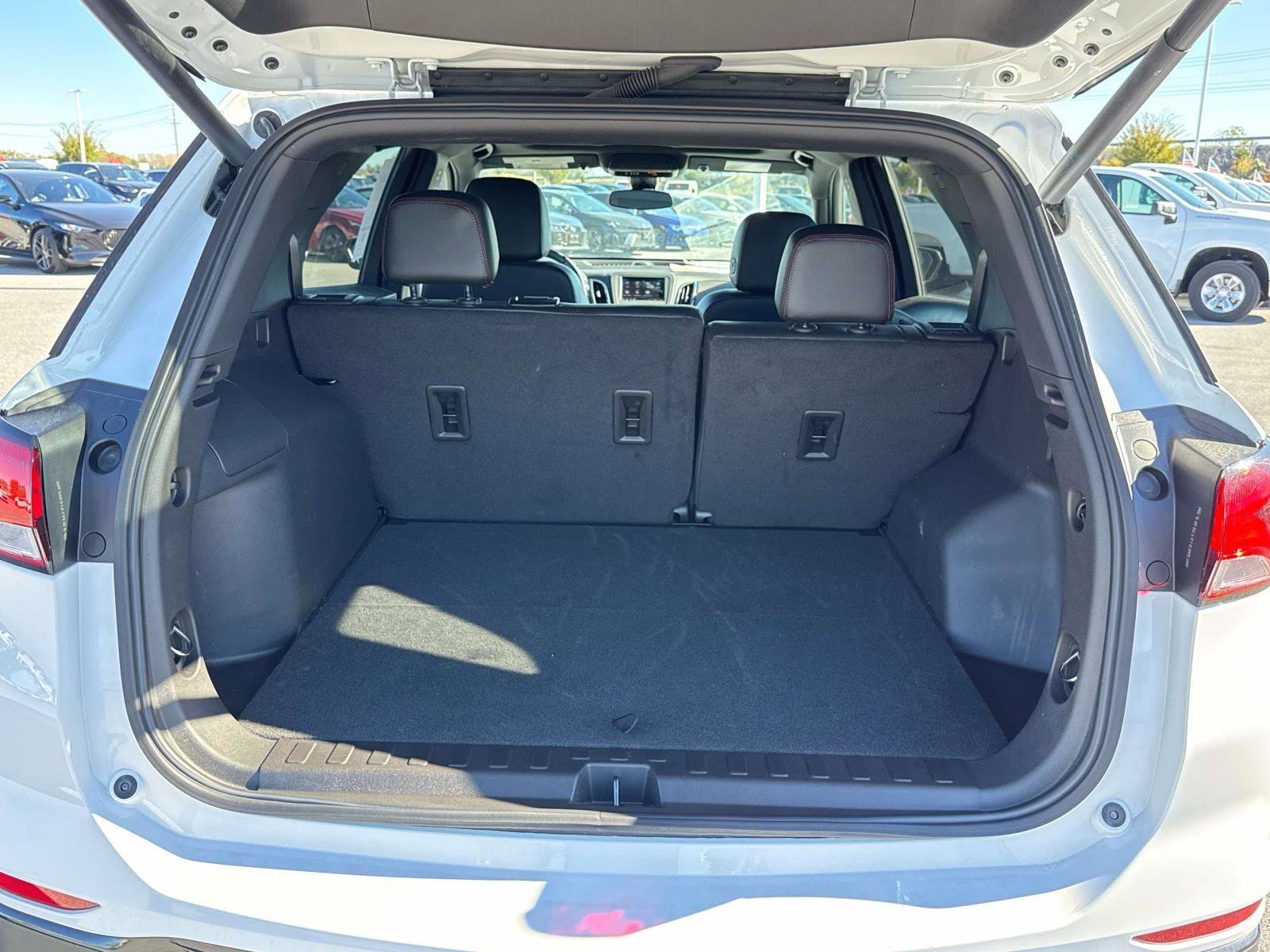 Used 2024 Chevrolet Equinox RS image 20