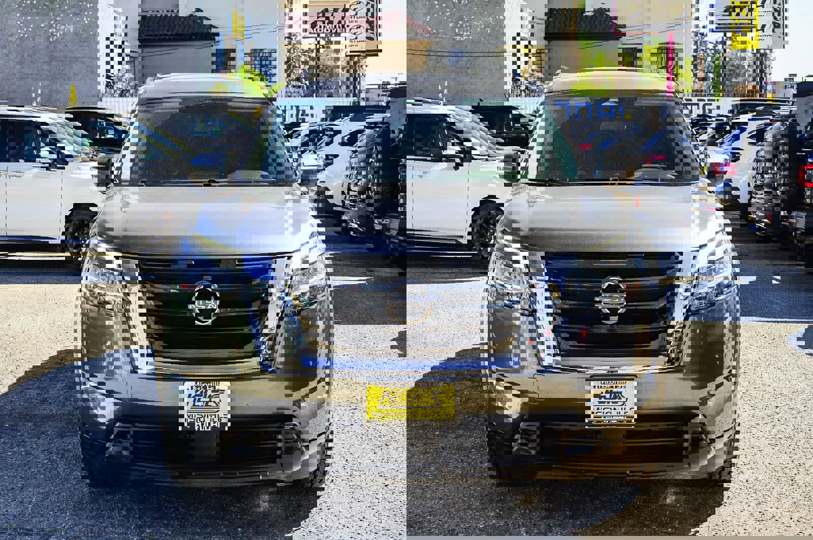 Used 2022 Nissan Pathfinder SV image 6