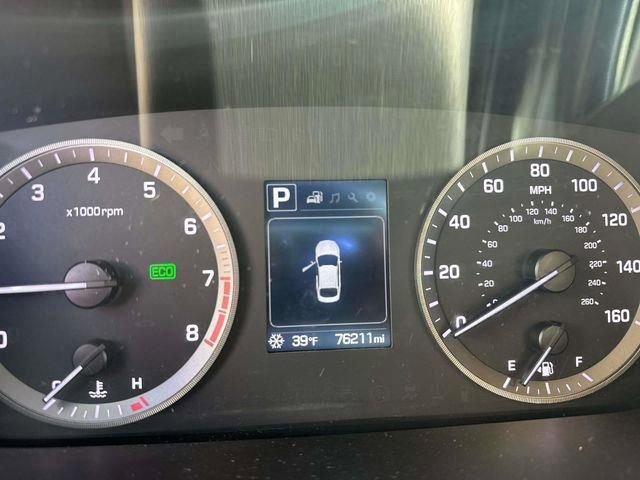 Used 2017 Hyundai Sonata Limited image 36