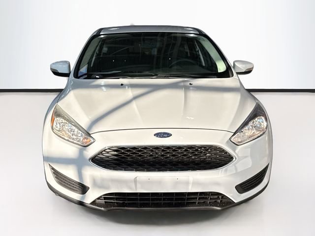 Used 2017 Ford Focus SE image 4