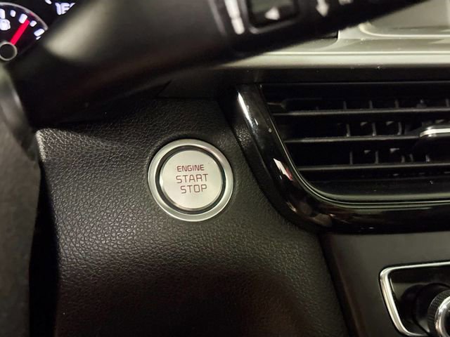 Used 2020 Kia Optima Premium image 38