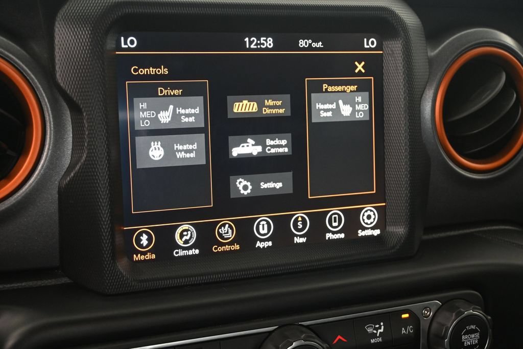 Used 2022 Jeep Gladiator Mojave w/ Cold Weather Group AWD/4WD image 28