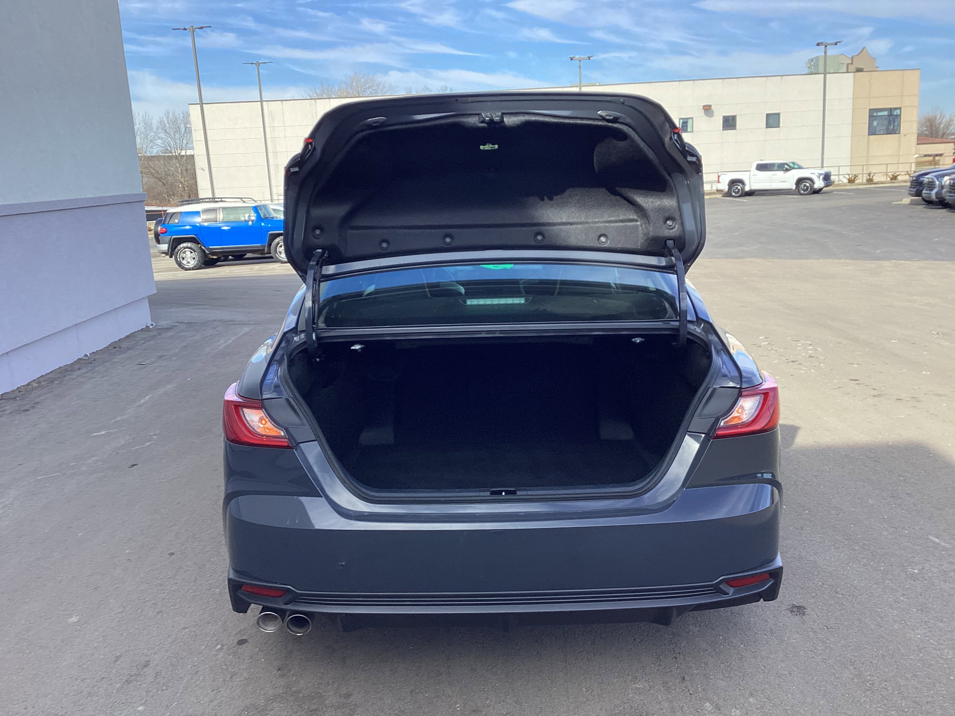 Certified 2025 Toyota Camry SE image 7