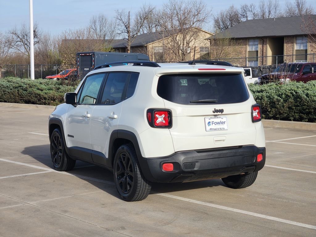 Used 2018 Jeep Renegade Altitude FWD image 5