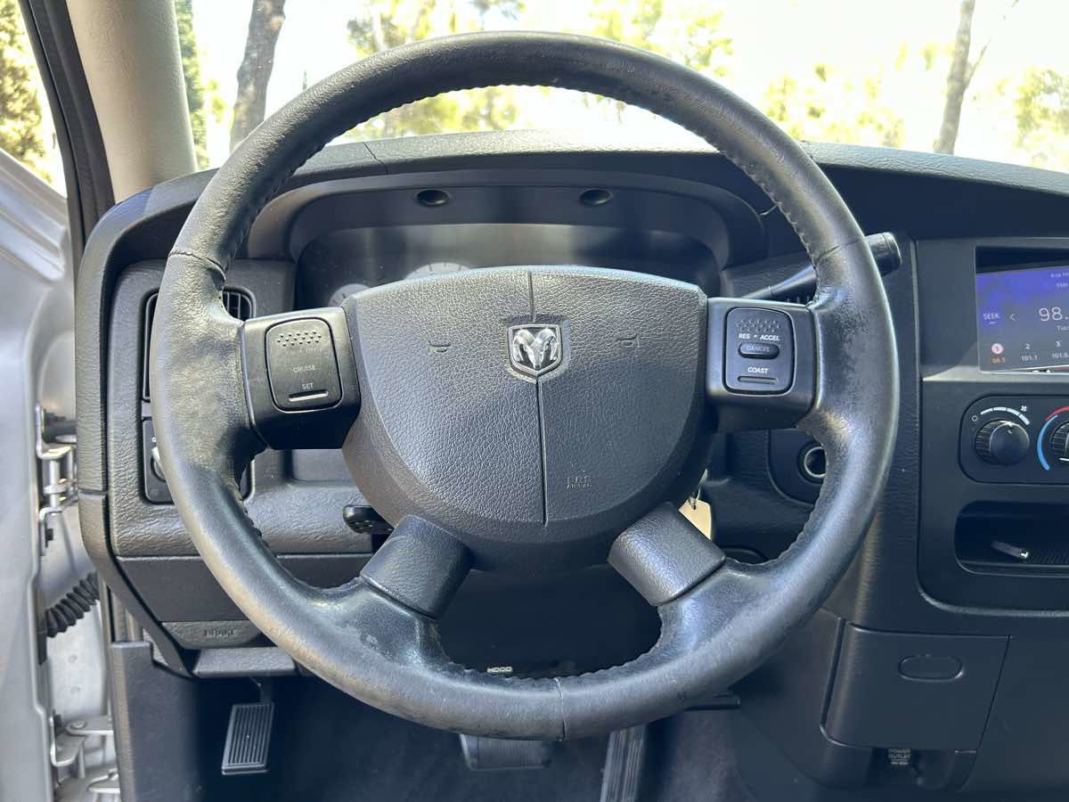 Used 2004 Dodge Ram 3500 Truck SLT w/ Sport Appearance Group image 14