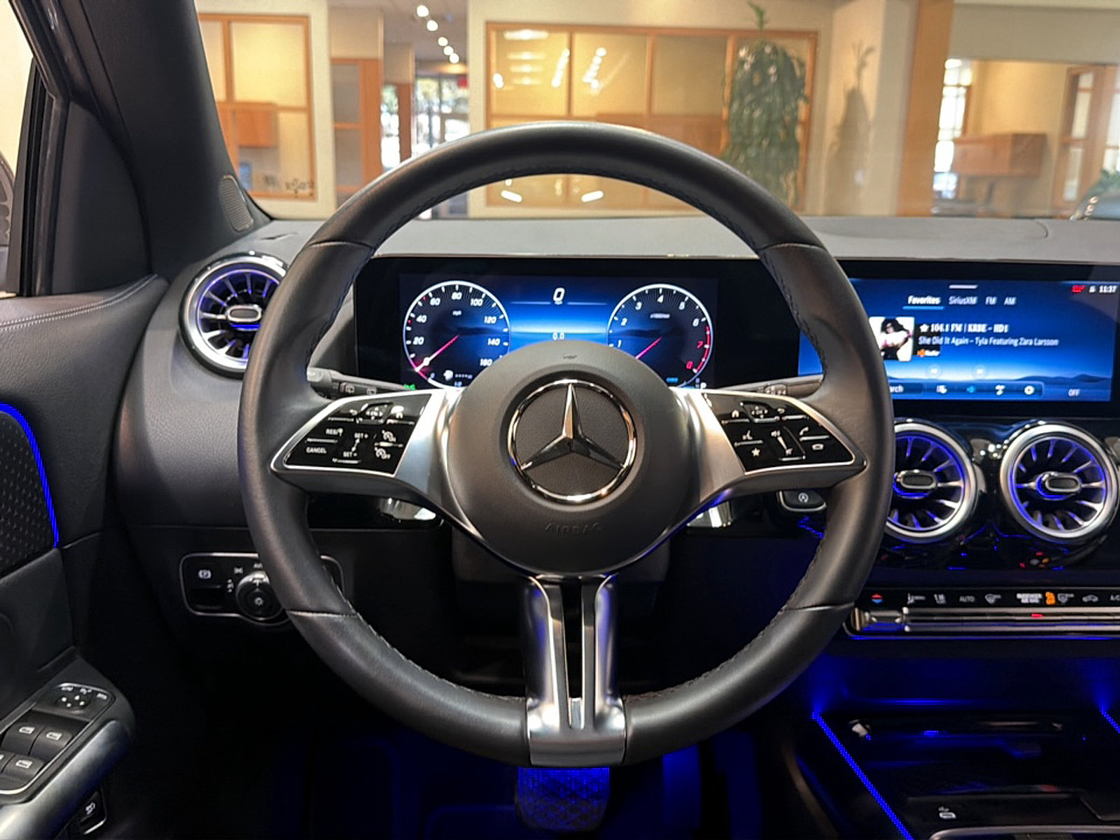 Used 2025 Mercedes-Benz GLA 250 image 20