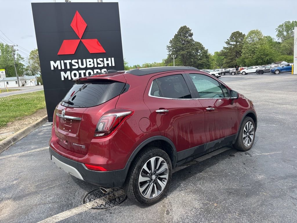 Used 2022 Buick Encore Preferred w/ Safety Package AWD/4WD image 3