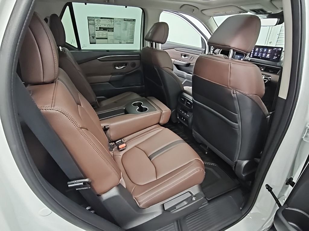 New 2026 Honda Pilot Touring image 39