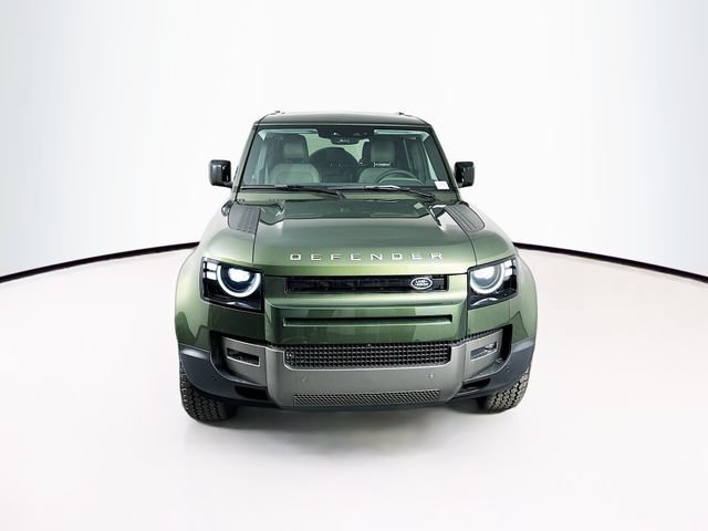 Used 2026 Land Rover Defender 110 S AWD/4WD image 2