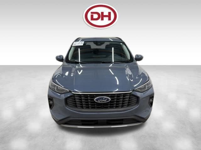 Used 2025 Ford Escape Platinum AWD/4WD image 9