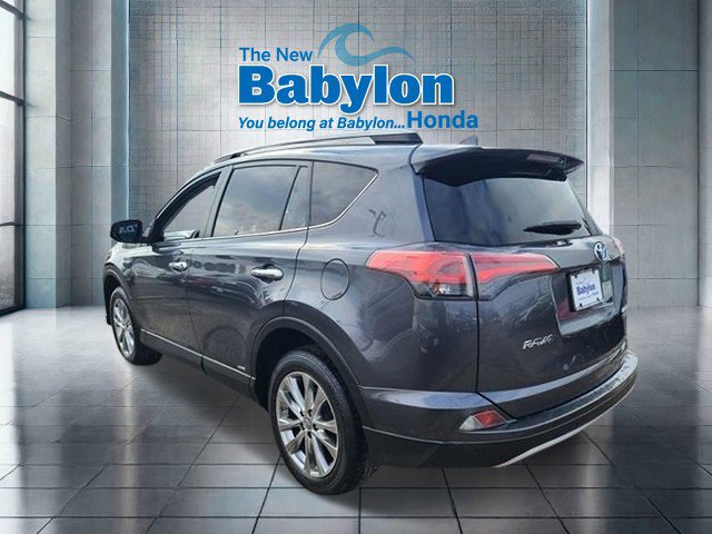 Used 2018 Toyota RAV4 Limited image 3