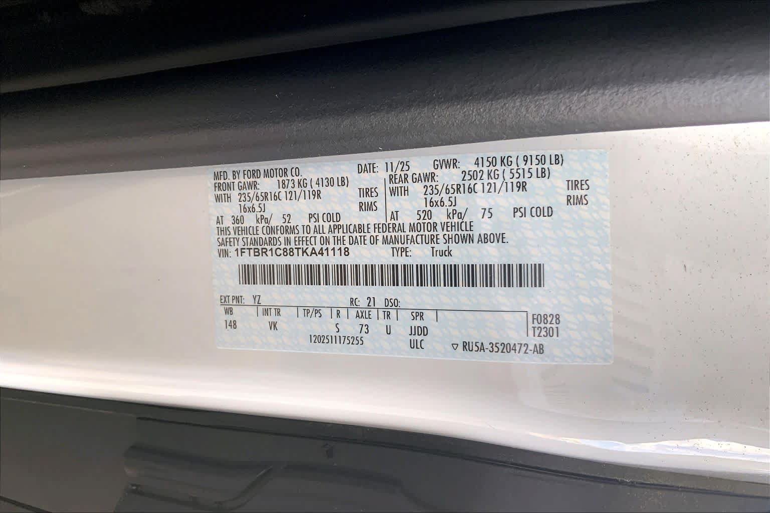 New 2026 Ford Transit 250 148 Medium Roof w/ Load Area Protection Package RWD image 16