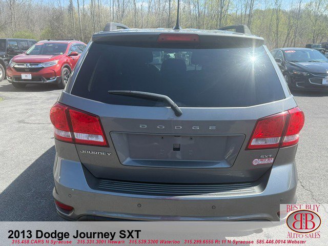Used 2013 Dodge Journey SXT w/ Safe & Sound Group FWD image 4