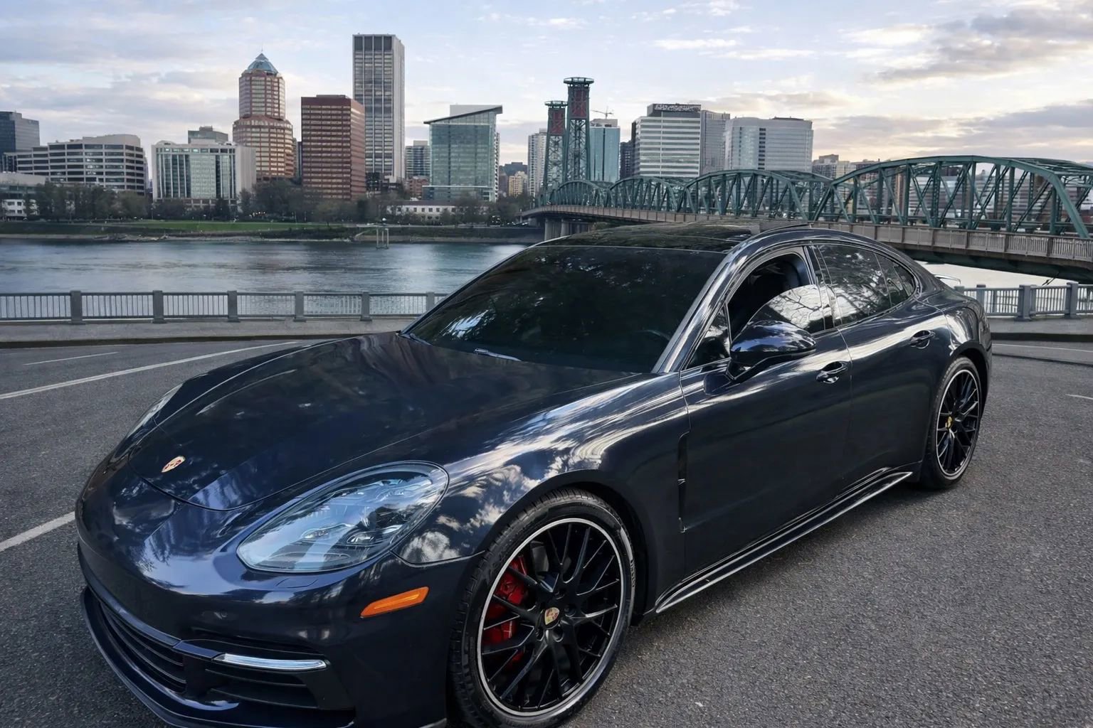 Used 2017 Porsche Panamera 4S AWD/4WD image 2