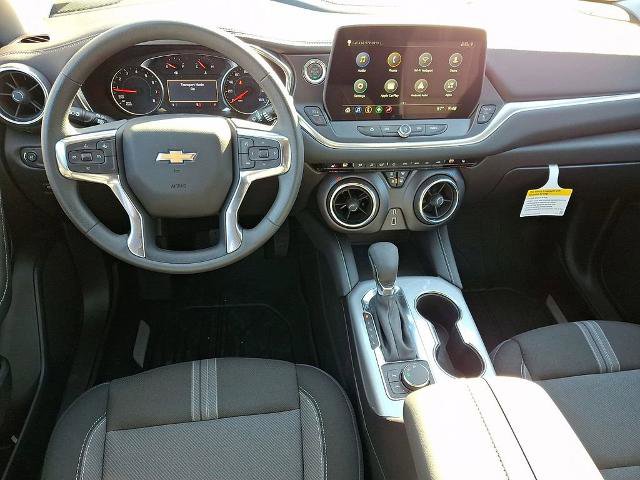 New 2026 Chevrolet Blazer LT image 7
