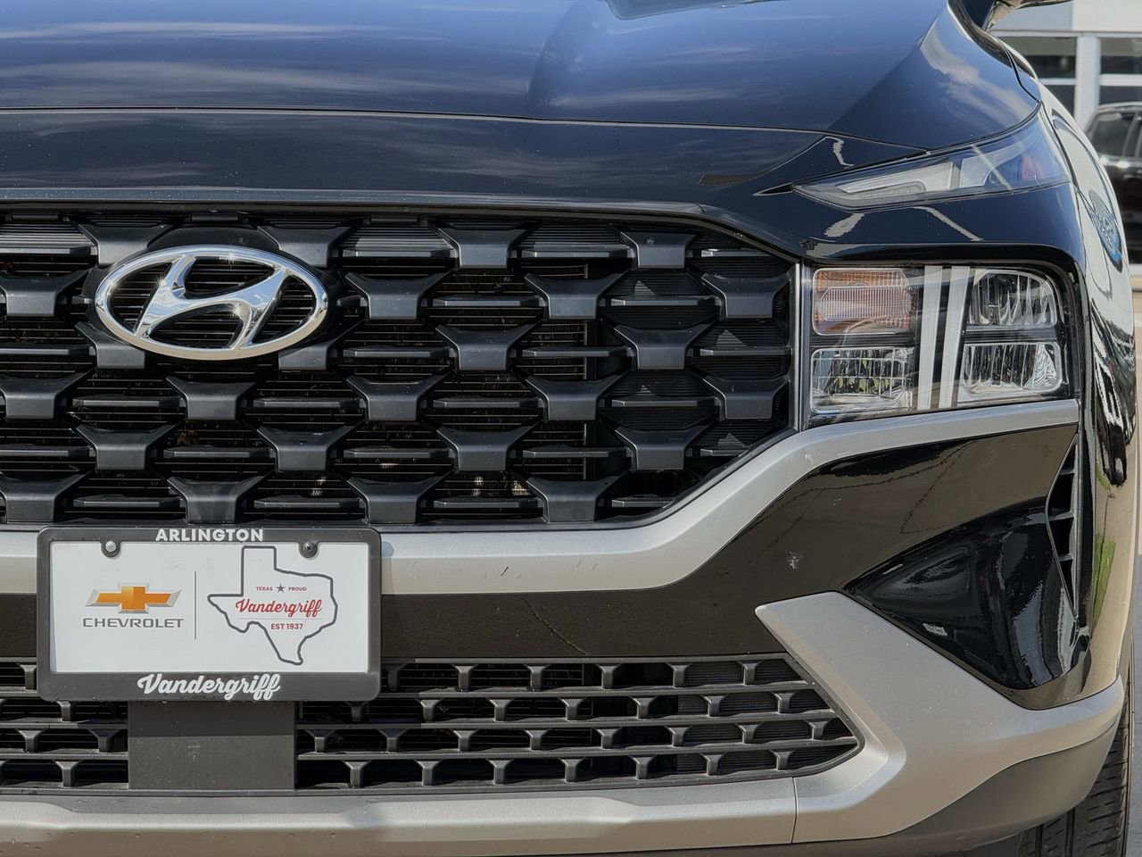 Used 2023 Hyundai Santa Fe SEL w/ Cargo Package image 8