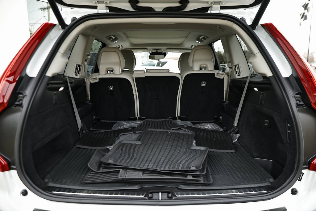 Used 2022 Volvo XC90 T6 Inscription w/ Advanced Package image 29