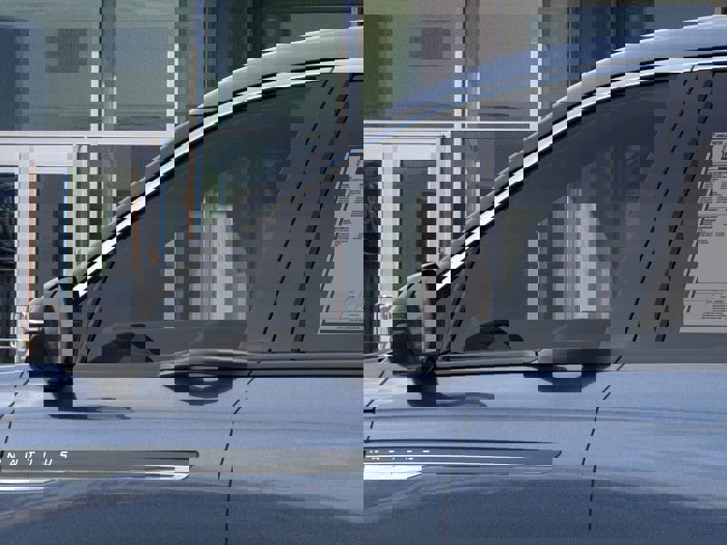 New 2026 Lincoln Nautilus Premier image 42