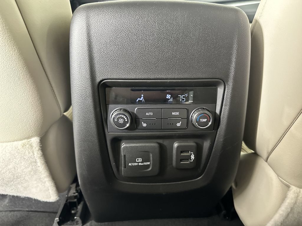 Used 2022 Buick Enclave Premium w/ Surround and Sites Package AWD/4WD image 24