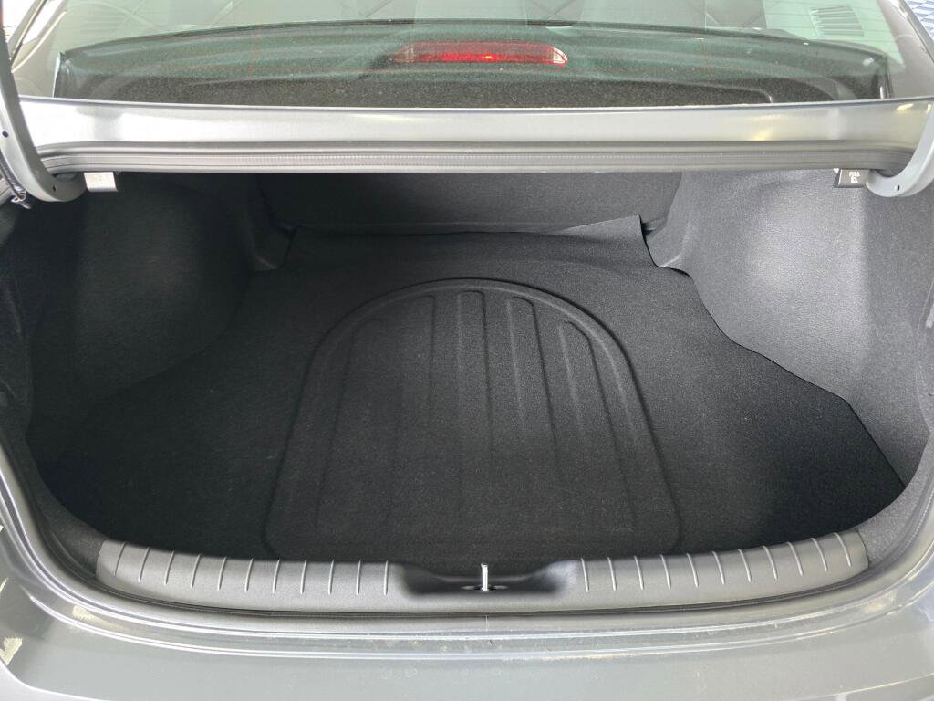 New 2026 Hyundai Elantra Hybrid FWD image 14
