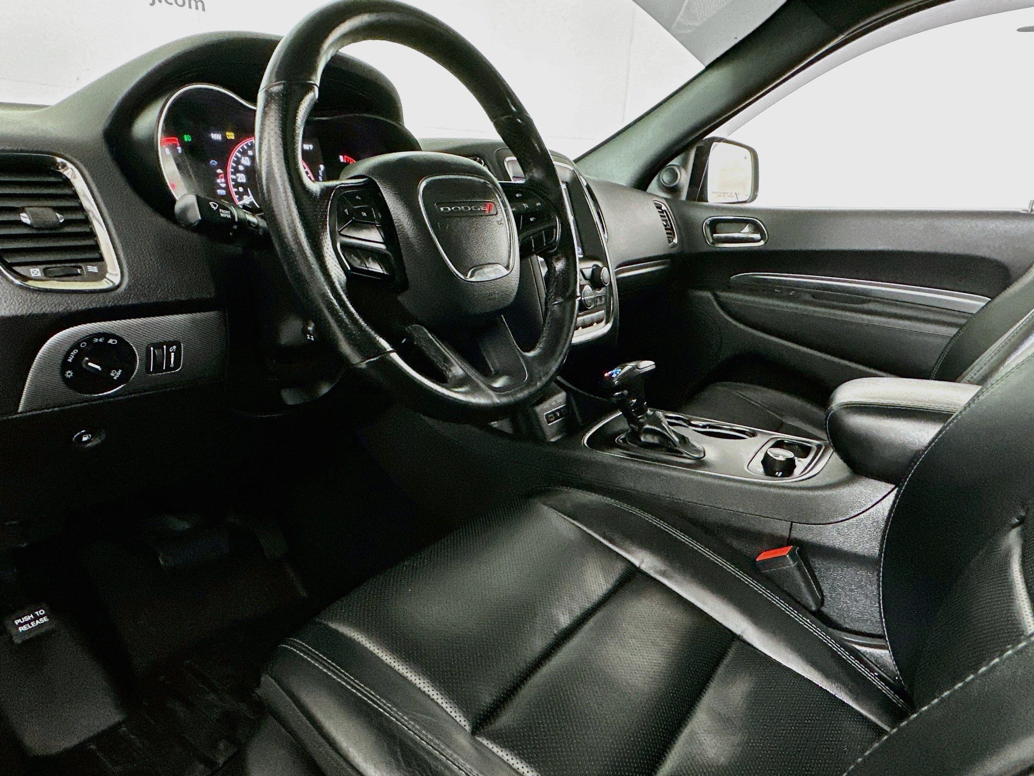 Used 2019 Dodge Durango R/T w/ Blacktop Package AWD/4WD image 7