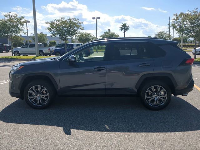 Certified 2024 Toyota RAV4 XLE Premium AWD/4WD image 7