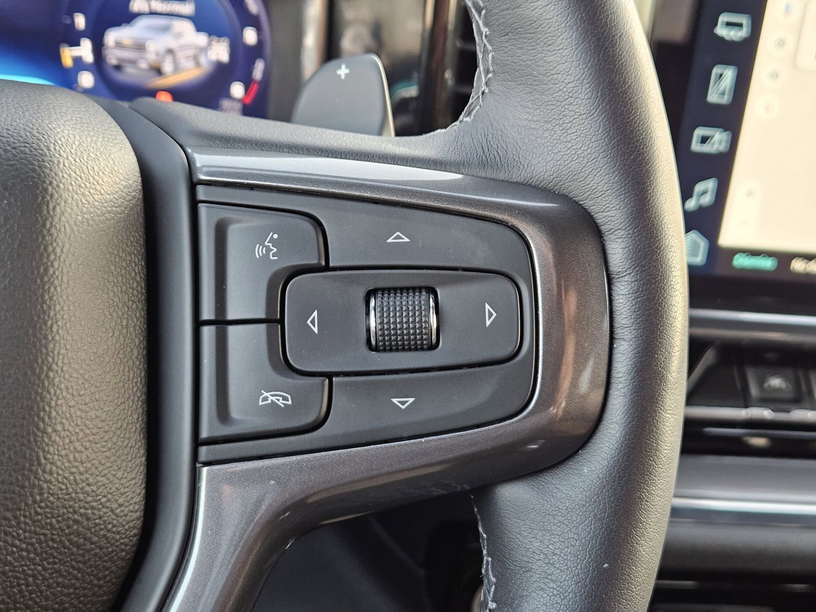 Certified 2024 Chevrolet Silverado 1500 High Country image 26