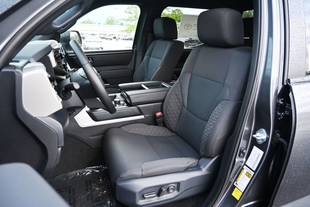 New 2026 Toyota Tundra SR5 AWD/4WD image 9