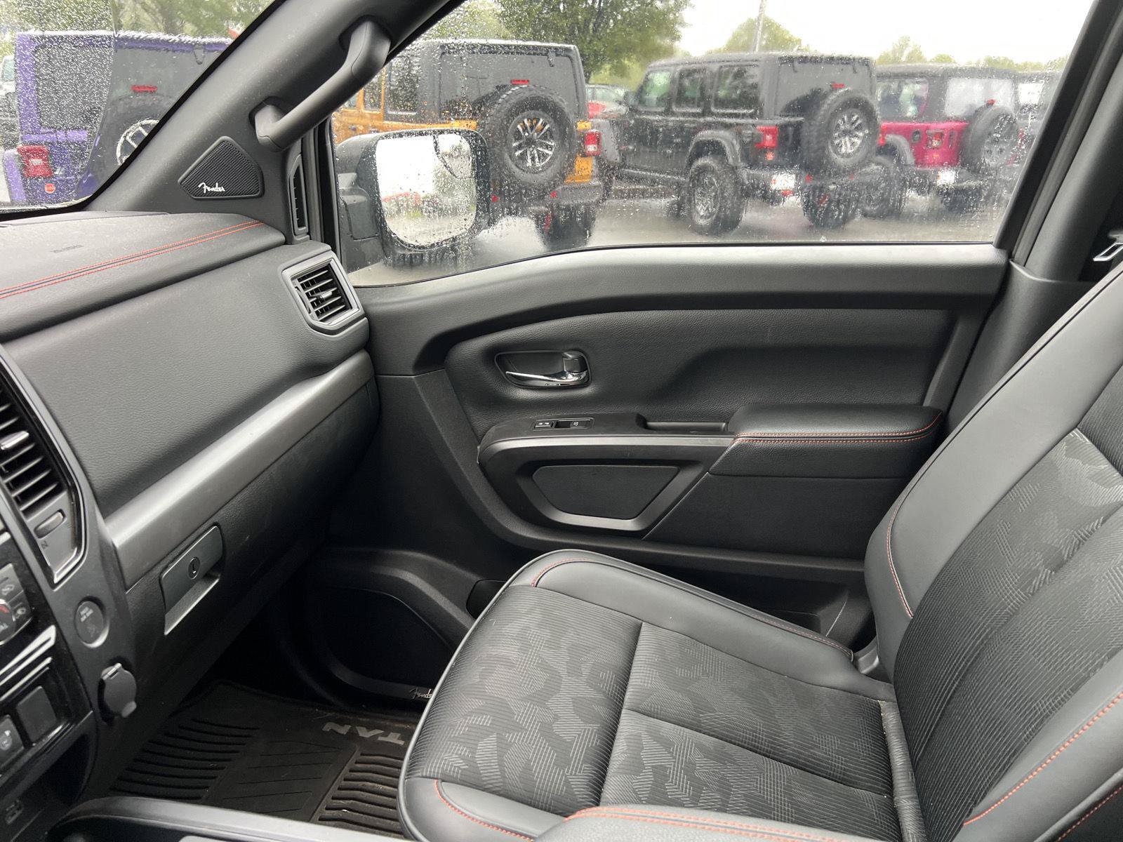 Used 2020 Nissan Titan PRO-4X w/ Pro-4x Utility Package AWD/4WD image 11