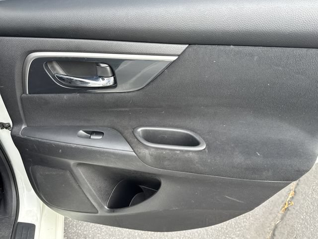 Used 2014 Nissan Altima 2.5 SV FWD image 21