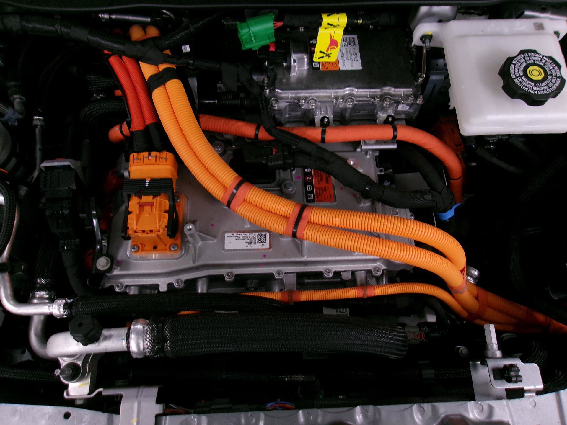 New 2027 Chevrolet Bolt LT w/ Comfort Package FWD image 16