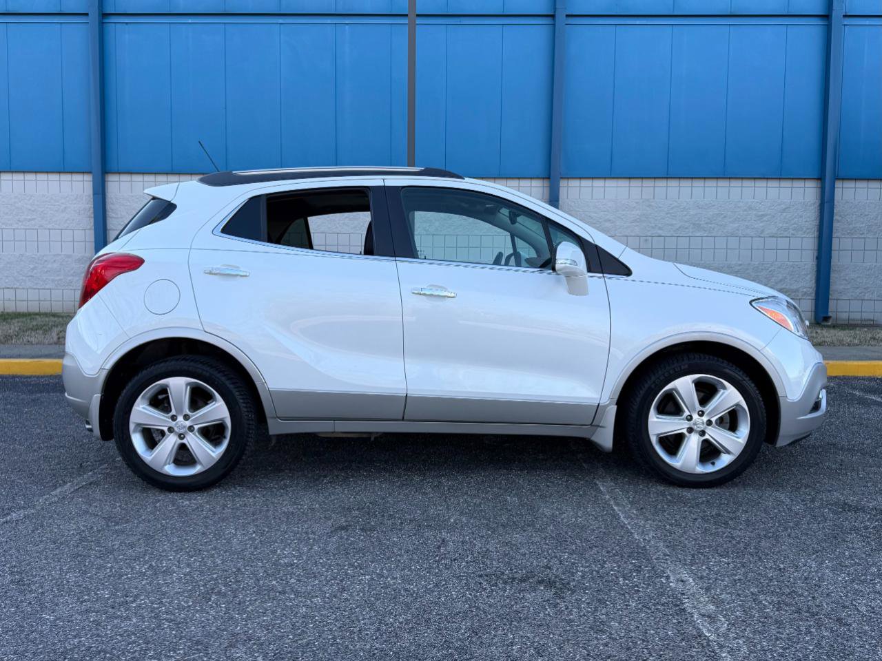 Used 2016 Buick Encore Leather image 4