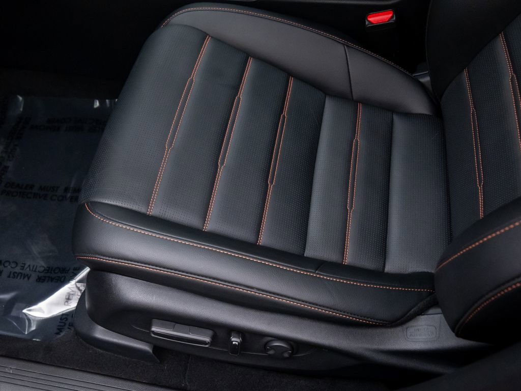 Certified 2025 Honda CR-V Sport Touring image 17