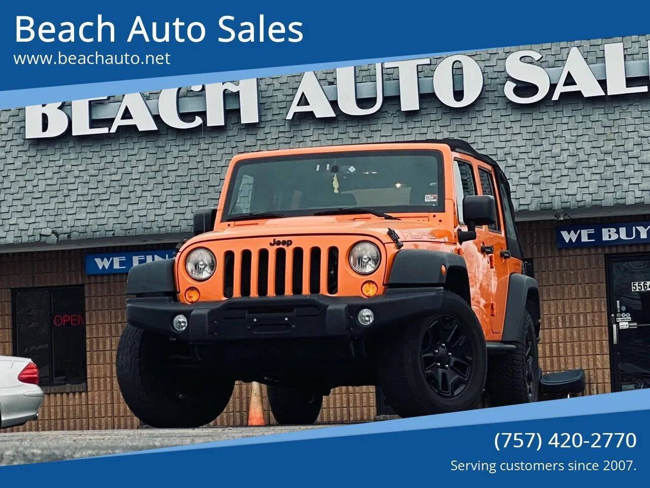 Used 2013 Jeep Wrangler Unlimited Sahara AWD/4WD image 1