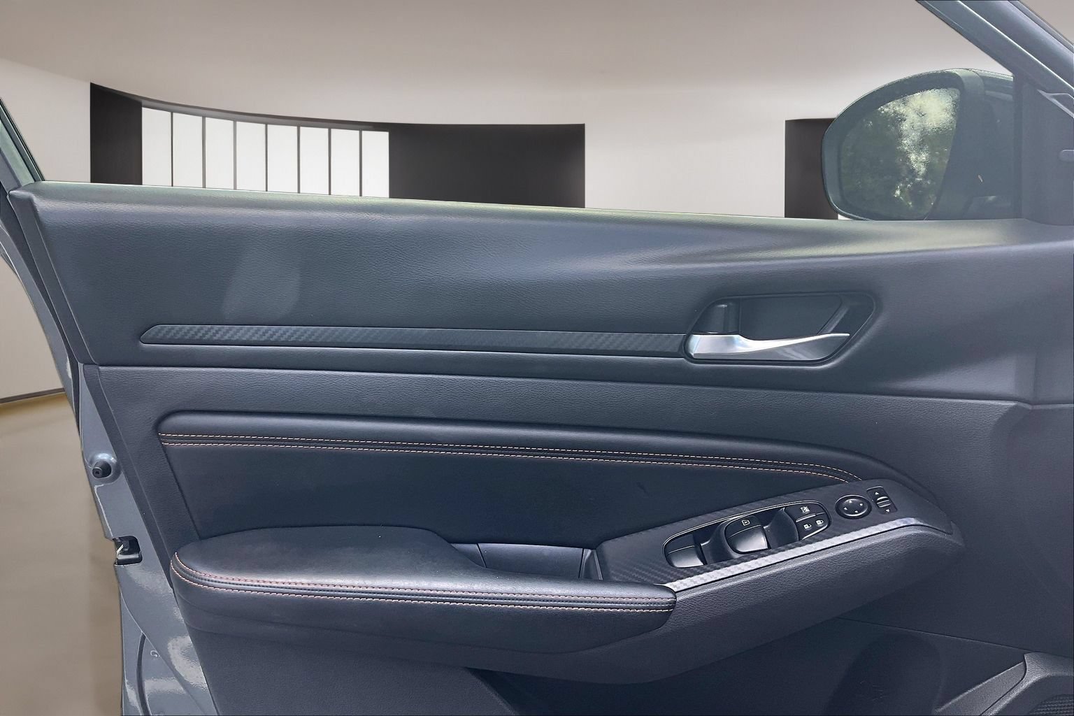 Used 2019 Nissan Altima 2.5 SR FWD image 19