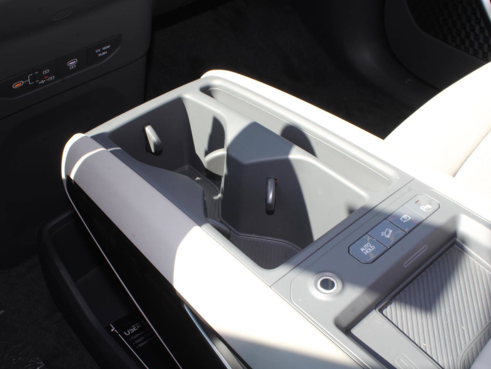 New 2026 Kia EV9 Wind image 14