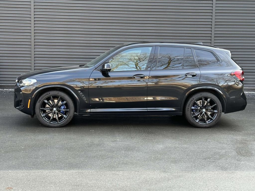 Used 2024 BMW X3 M40i w/ Parking Assistance Package image 2
