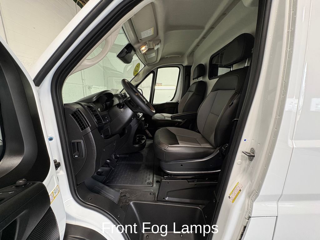 Used 2025 RAM ProMaster 2500 w/ Convenience Group FWD image 10